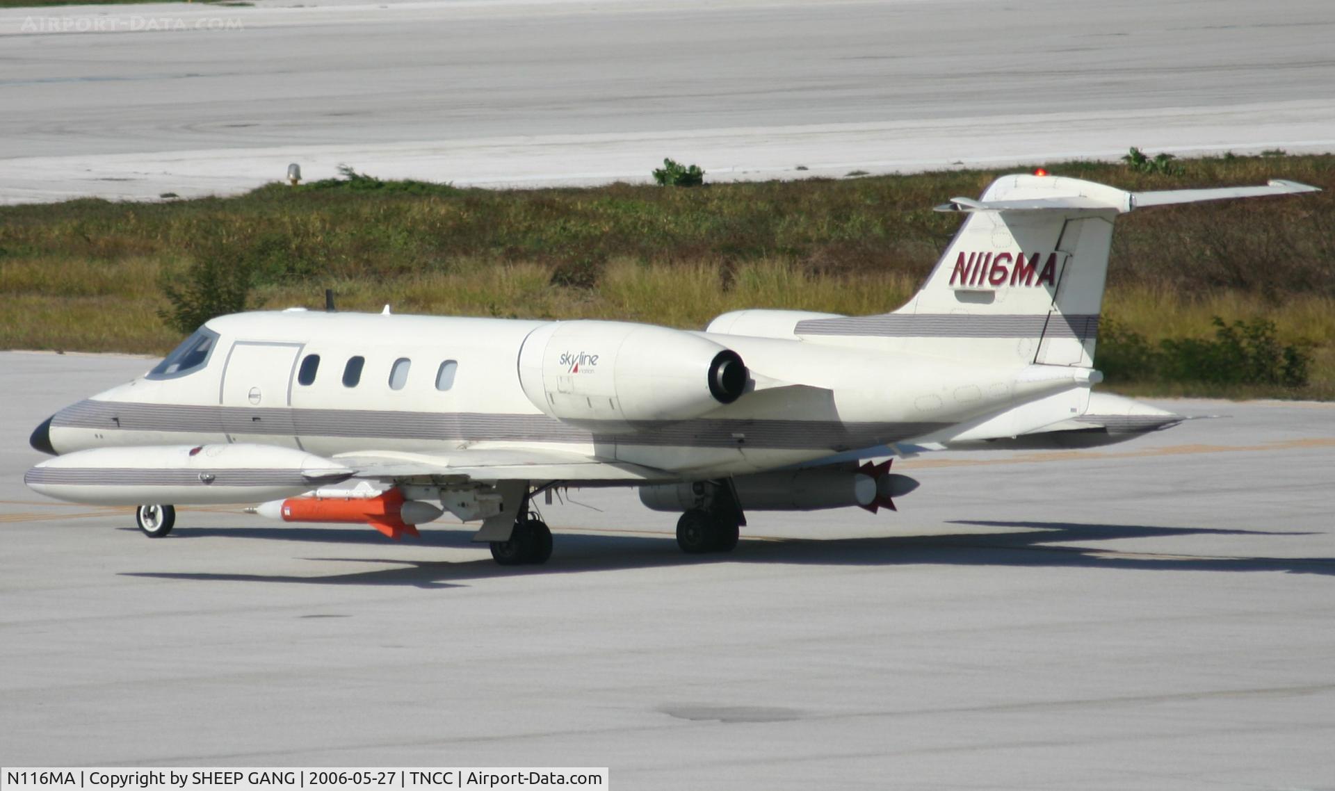 N116MA, 1977 Gates LearJet 36A C/N 029, At the end waiting to depart