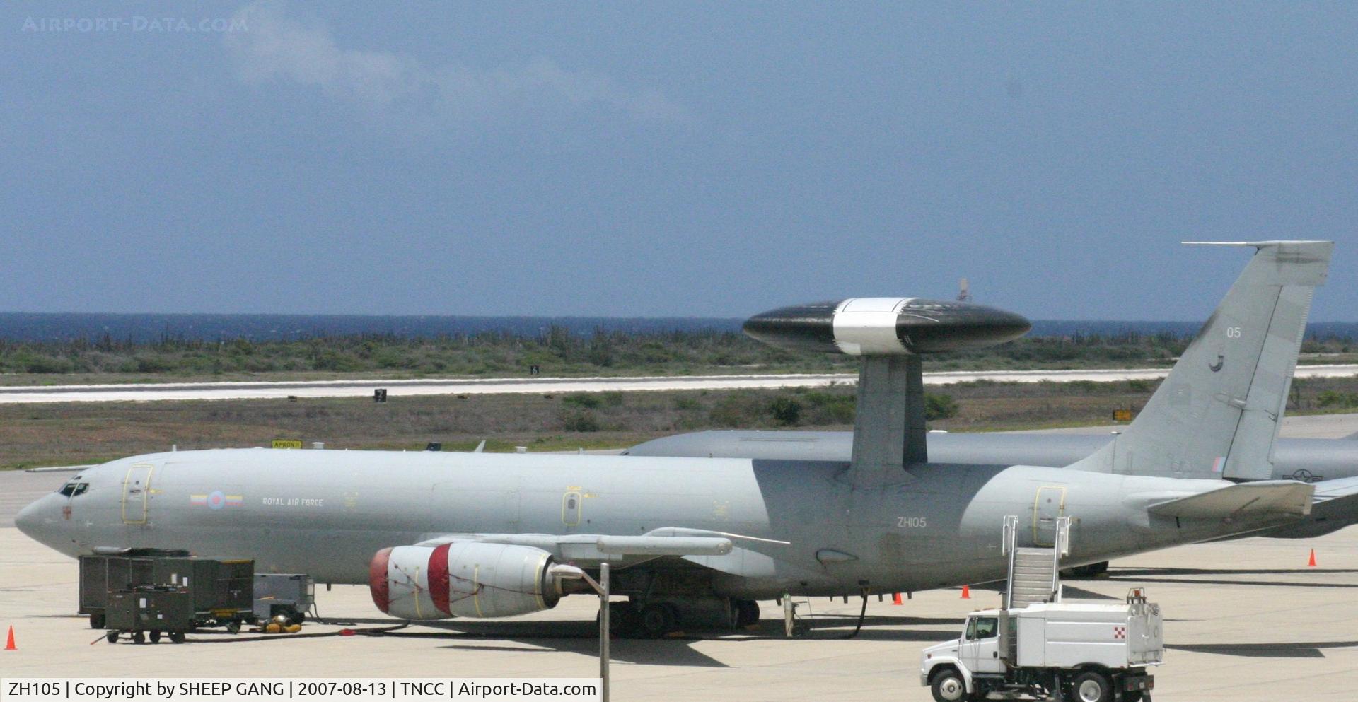 ZH105, 1991 Boeing E-3D Sentry AEW.1 C/N 24113, British royal airforce aircraft sitting at the FOL tarmac