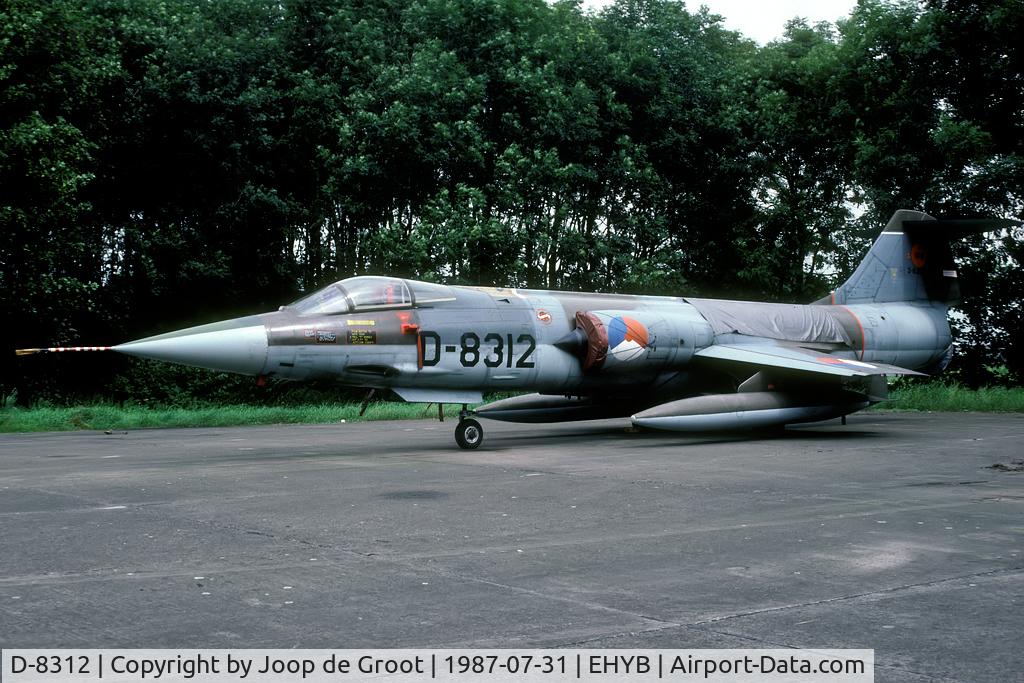 D-8312, Lockheed F-104G Starfighter C/N 683-8312, Last opportunity to see the Dutch Starfighters in the open. After Ypenburg was closed the airframes were scattered all over the Netherlands.