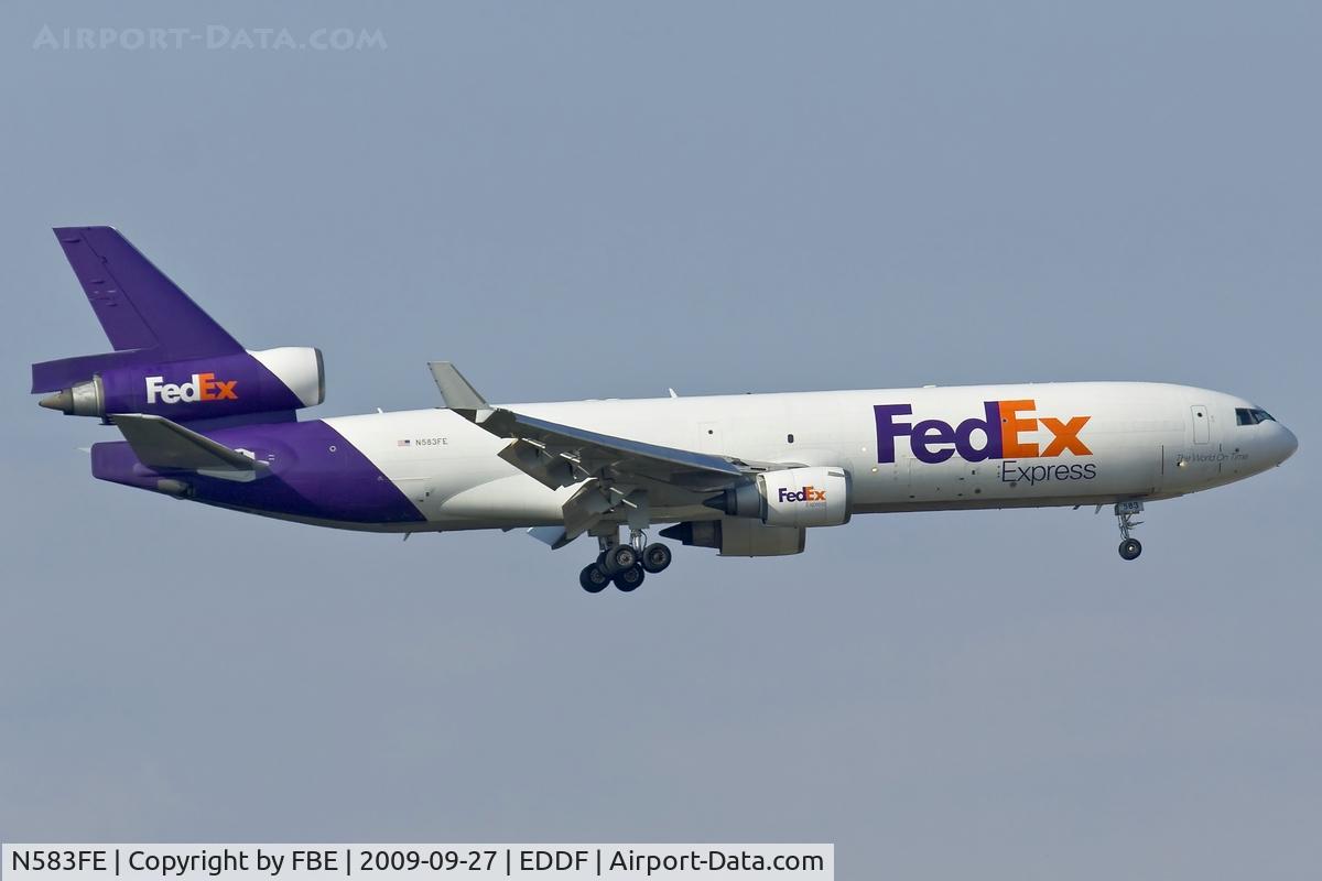 N583FE, 1991 McDonnell Douglas MD-11F C/N 48421, short final RW25L