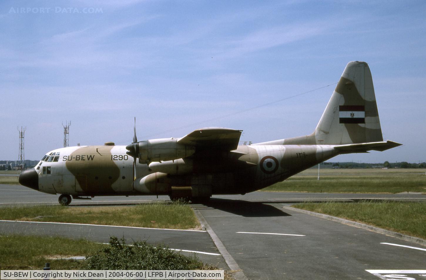 SU-BEW, 1982 Lockheed C-130H Hercules C/N 382-4370, LFPB