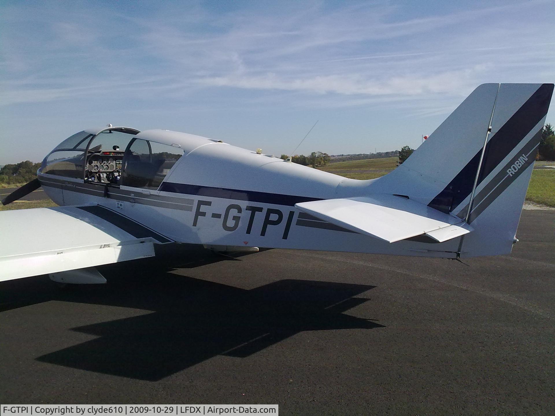 F-GTPI, Robin DR-400-140B Major C/N 2422, just a stop at Montayral then RTB.
