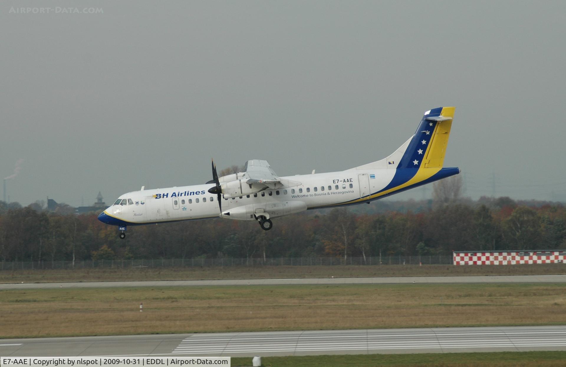E7-AAE, 1995 ATR 72-212A C/N 465, ...