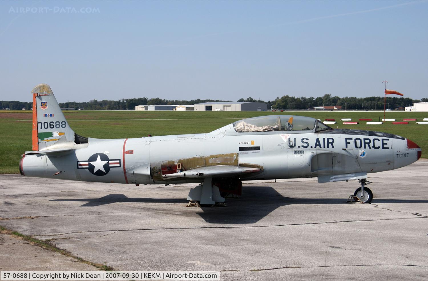 57-0688, 1957 Lockheed T-33A Shooting Star C/N 580-1337, KEKM