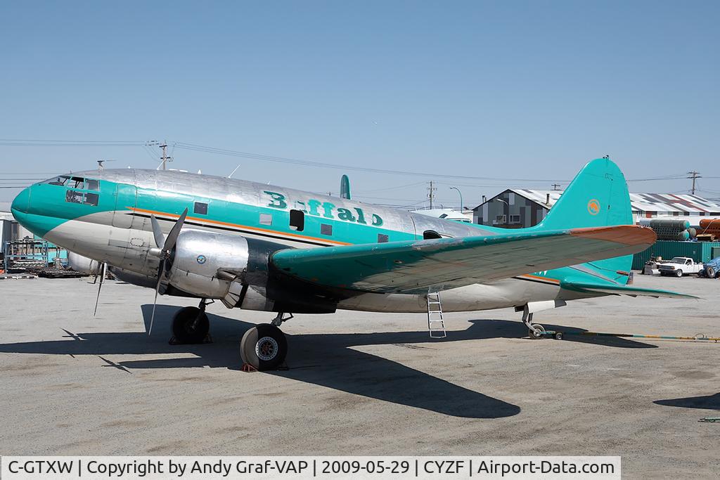 C-GTXW, 1944 Curtiss C-46A-45-CU Commando C/N 30386, Buffalo Airways C-46