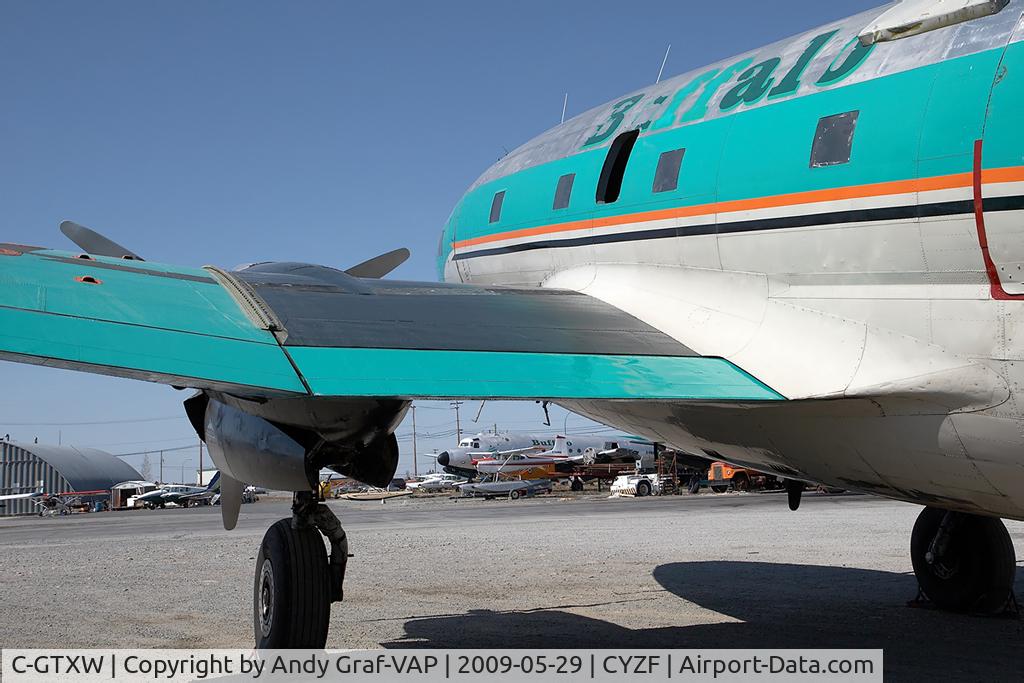 C-GTXW, 1944 Curtiss C-46A-45-CU Commando C/N 30386, Buffalo Airways C-46