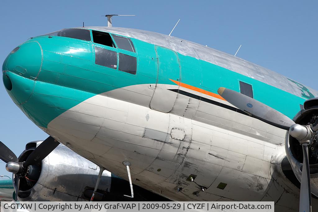 C-GTXW, 1944 Curtiss C-46A-45-CU Commando C/N 30386, Buffalo Airways C-46