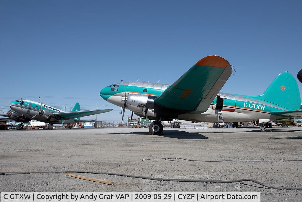 C-GTXW, 1944 Curtiss C-46A-45-CU Commando C/N 30386, Buffalo Airways C-46