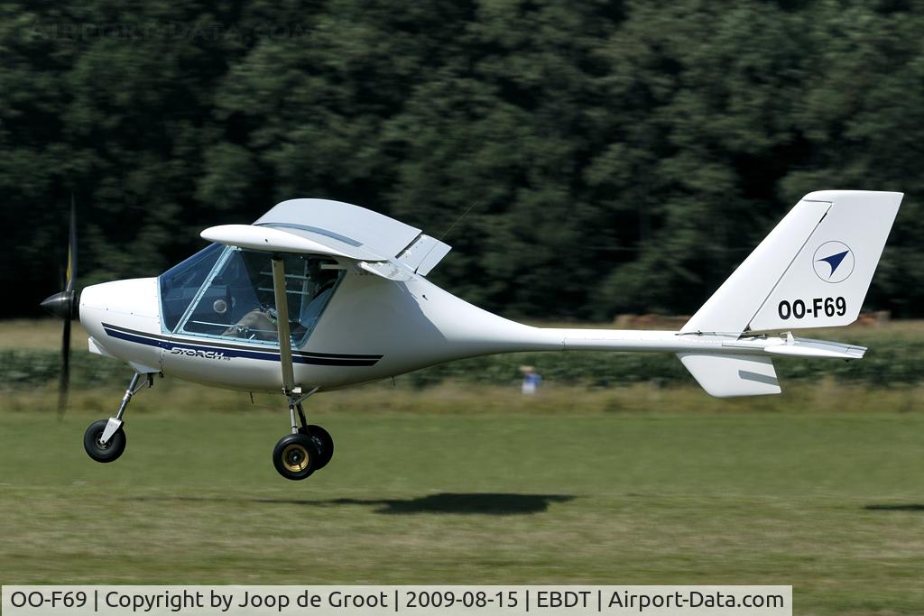 OO-F69, 2007 Fly Synthesis Storch HS C/N 375A-431, another ultra light on the Schaffen Diest old-timer fly-in.