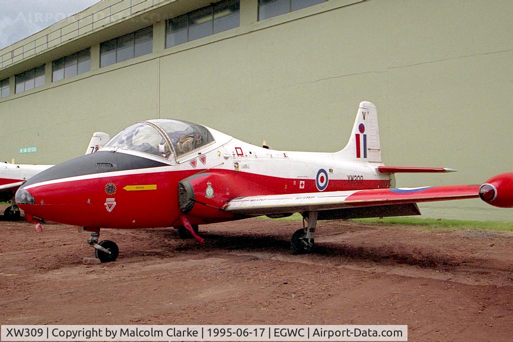 XW309, 1970 BAC 84 Jet Provost T.5 C/N EEP/JP/973, BAC 84 Jet Provost T5 from RAF No 1 SoTT, Cosford and seen at Cosford 95.