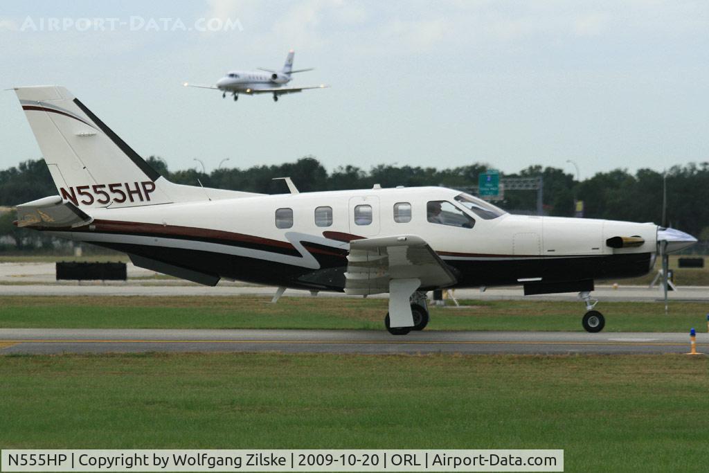 N555HP, 2007 Socata TBM-700 C/N 402, visitor