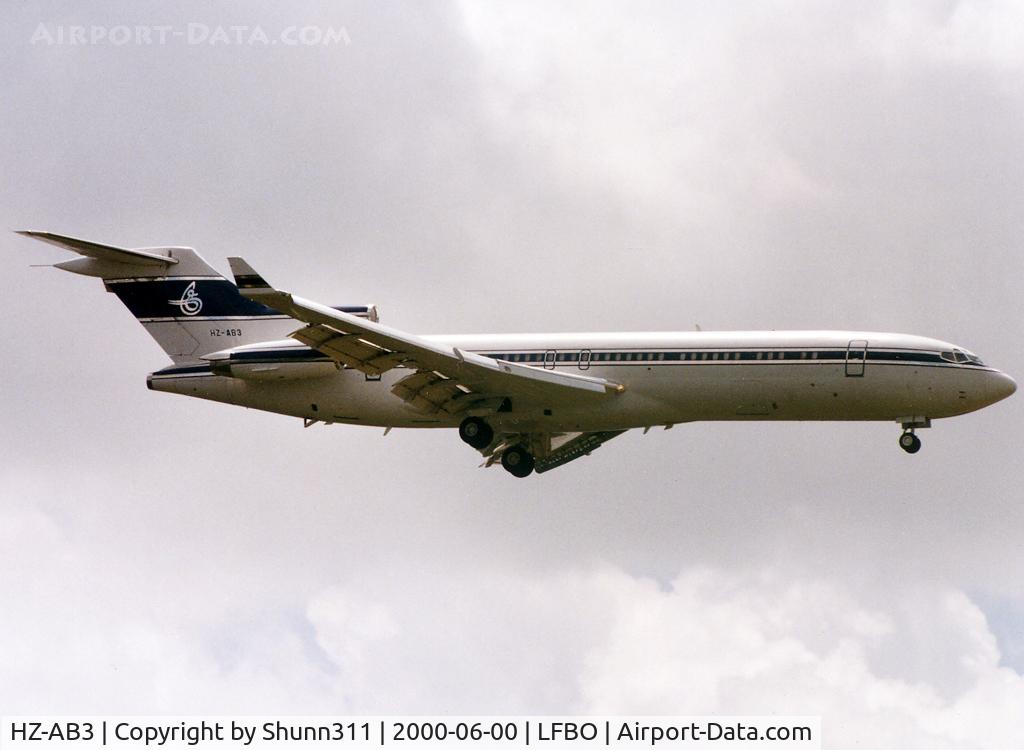 HZ-AB3, 1980 Boeing 727-2U5 C/N 22362/1657, Landing rwy 32L