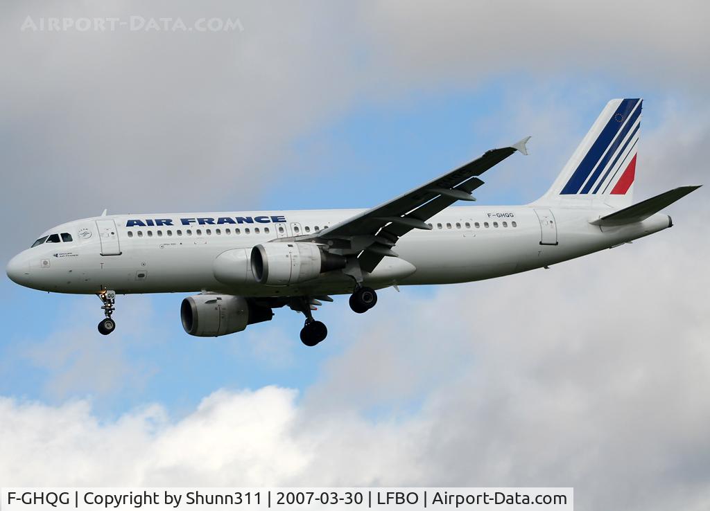 F-GHQG, 1991 Airbus A320-211 C/N 0155, Landing rwy 32L