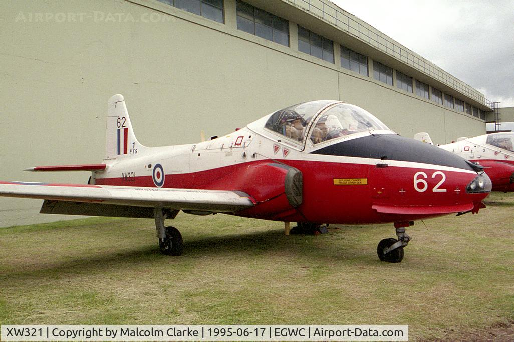 XW321, 1970 BAC 84 Jet Provost T.5A C/N EEP/JP/985, BAC 84 Jet Provost T5A from RAF No 1 SoTT, Cosford and seen at Cosford 95.
