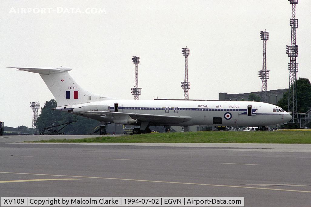 XV109, 1968 Vickers VC10 C.1K C/N 839, Vickers VC-10 C1K from RAF No 10 Sqn, Brize Norton and seen at RAF Brize Norton's Photocall 94.