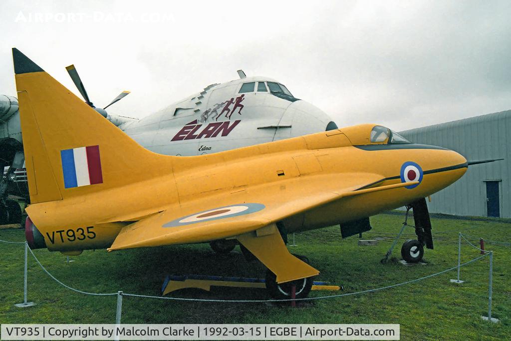 VT935, 1950 Boulton Paul P.111A C/N Not found VT935, 1950 Boulton Paul P.111A at the Midland Air Museum, Bagington, Coventry. A delta winged research aircraft which first flew on October 10th 1950.