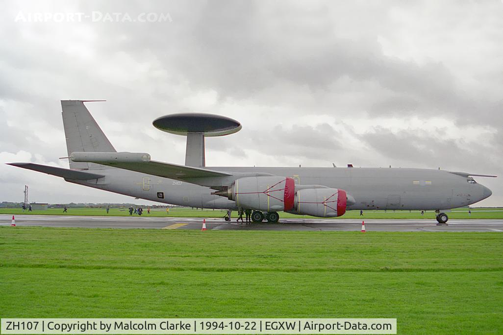ZH107, 1991 Boeing E-3D Sentry AEW.1 C/N 24499, Boeing E-3D Sentry from RAF No 8 Sqn, Waddington and seen at RAF Waddington's Photocall 94.