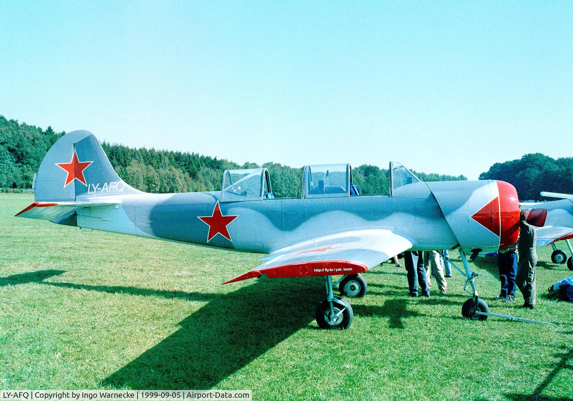 LY-AFQ, Yakovlev Yak-52 C/N 8910206, Yakovlev Yak-52 at the 1999 Langenfeld airshow