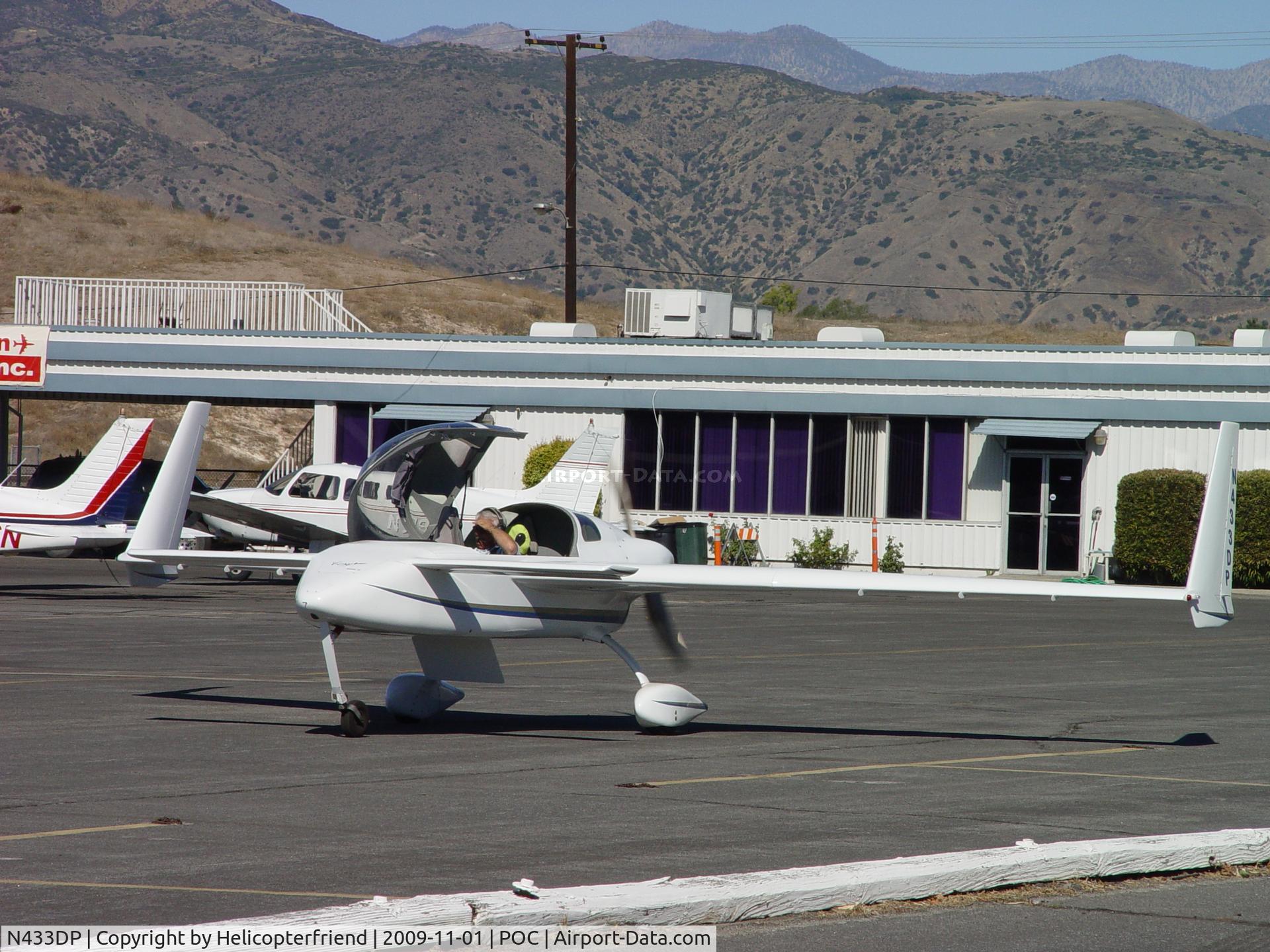 N433DP, 2003 Co-Z Cozy Mark IV C/N MK-0433, Trying to taxi to 26R in bright sunlight