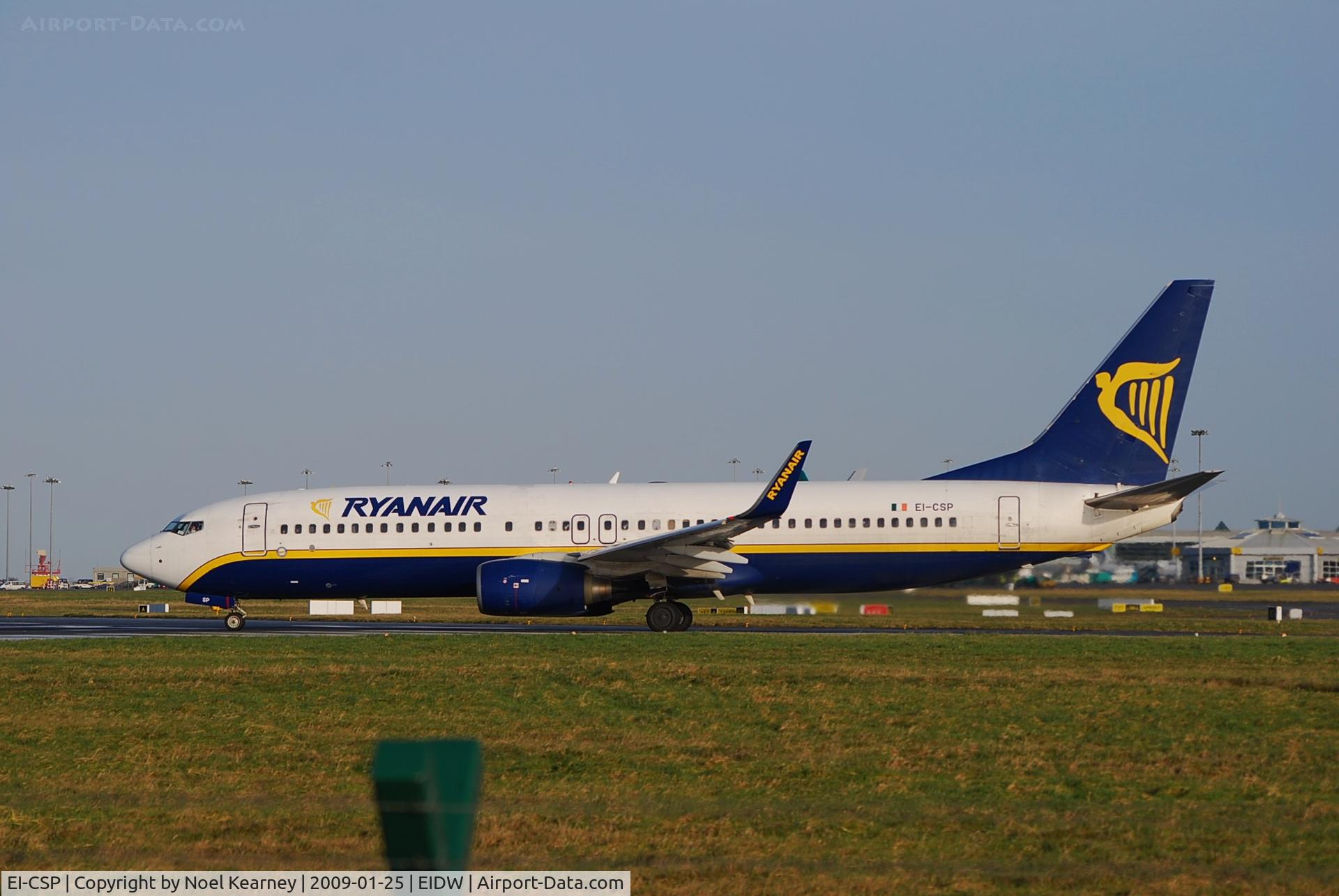 EI-CSP, 2001 Boeing 737-8AS C/N 29929, Departing off Rwy 28