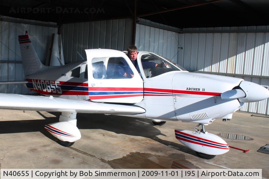 N40655, 1977 Piper PA-28-181 C/N 28-7890005, Back in the hanger after Ed put some time on the new engine.