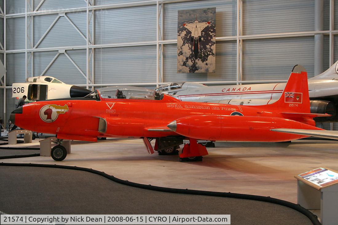 21574, 1957 Canadair CT-133 Silver Star C/N T33-574, CYRO