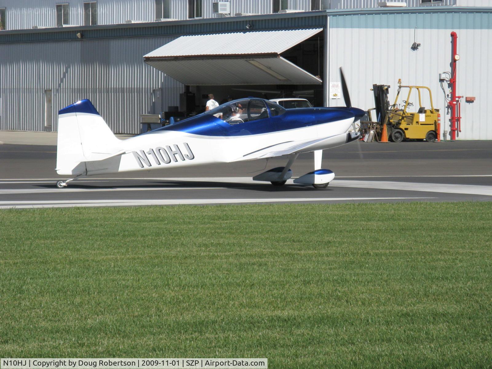 N10HJ, 2006 Vans RV-6 C/N 21622, 2006 Gerhardt VAN's RV-6, Lycoming IO-360-A3B6D 200 Hp, takeoff roll Rwy 04