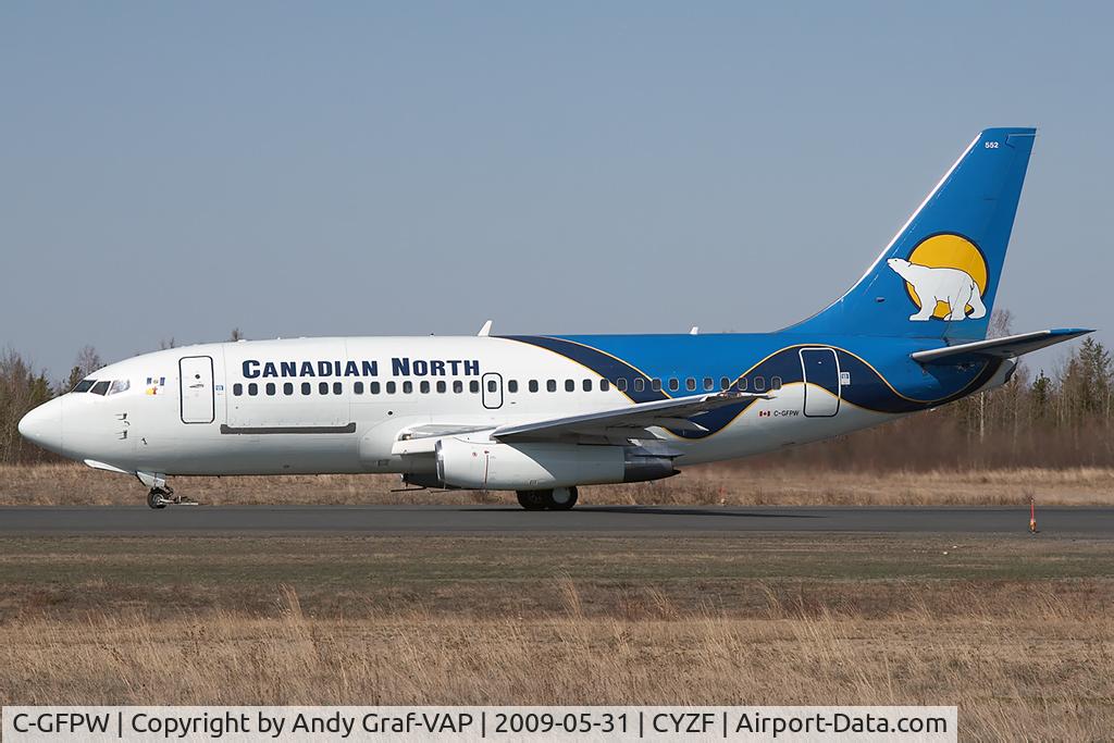C-GFPW, 1976 Boeing 737-275C C/N 21294, Canadian North 737-200