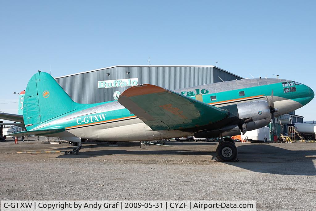 C-GTXW, 1944 Curtiss C-46A-45-CU Commando C/N 30386, Buffalo Airways C-46