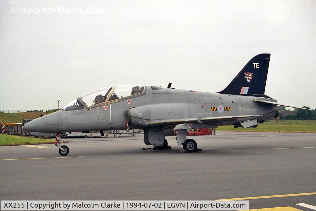 XX255, 1978 Hawker Siddeley Hawk T.1A C/N 091/312091/0573, British Aerospace Hawk T1A at RAF Brize Norton's Photocall 94.