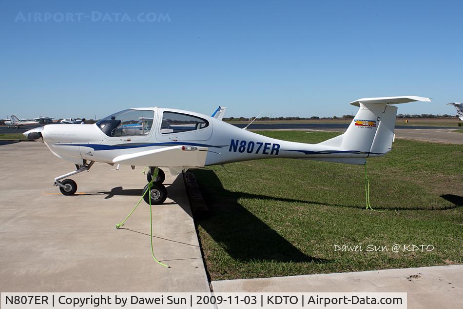 N807ER, 2003 Diamond DA-40 Diamond Star C/N 40.318, KDTO