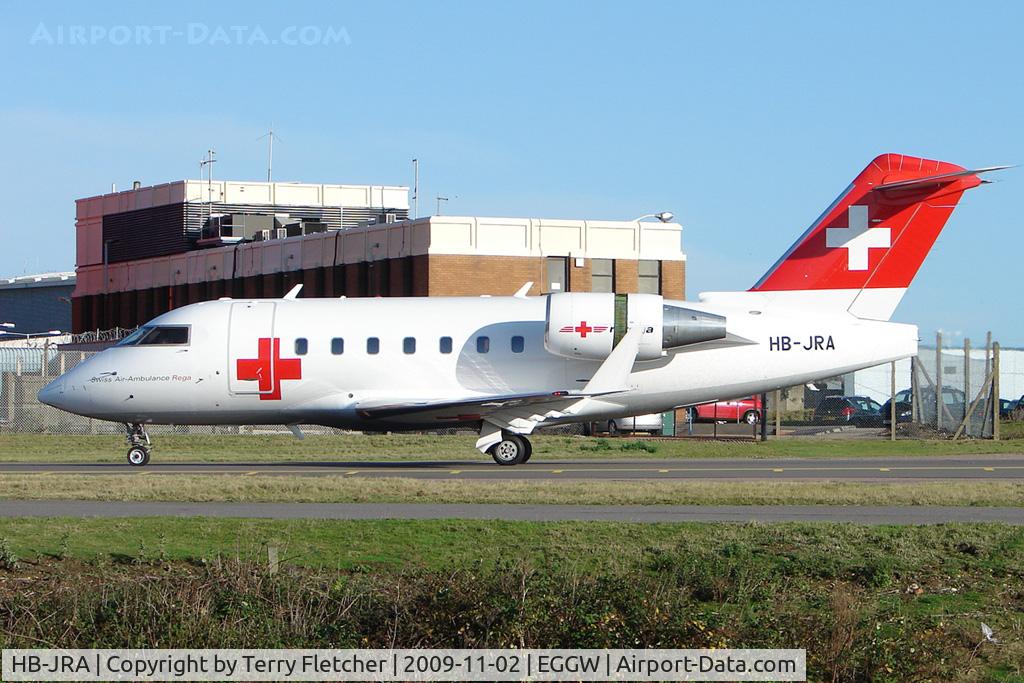 HB-JRA, 2002 Bombardier Challenger 604 (CL-600-2B16) C/N 5529, Challenger 604 at Luton