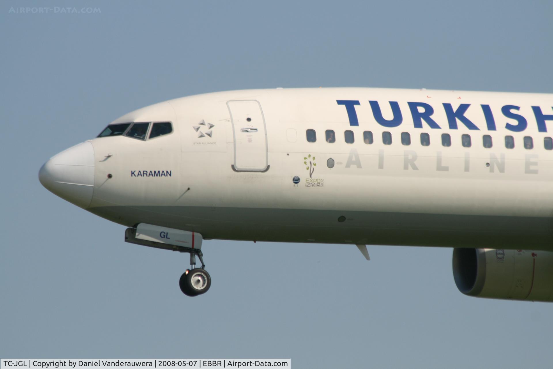 TC-JGL, 2006 Boeing 737-8F2 C/N 34410, Arrival of flight TK1937 to rwy 25L
