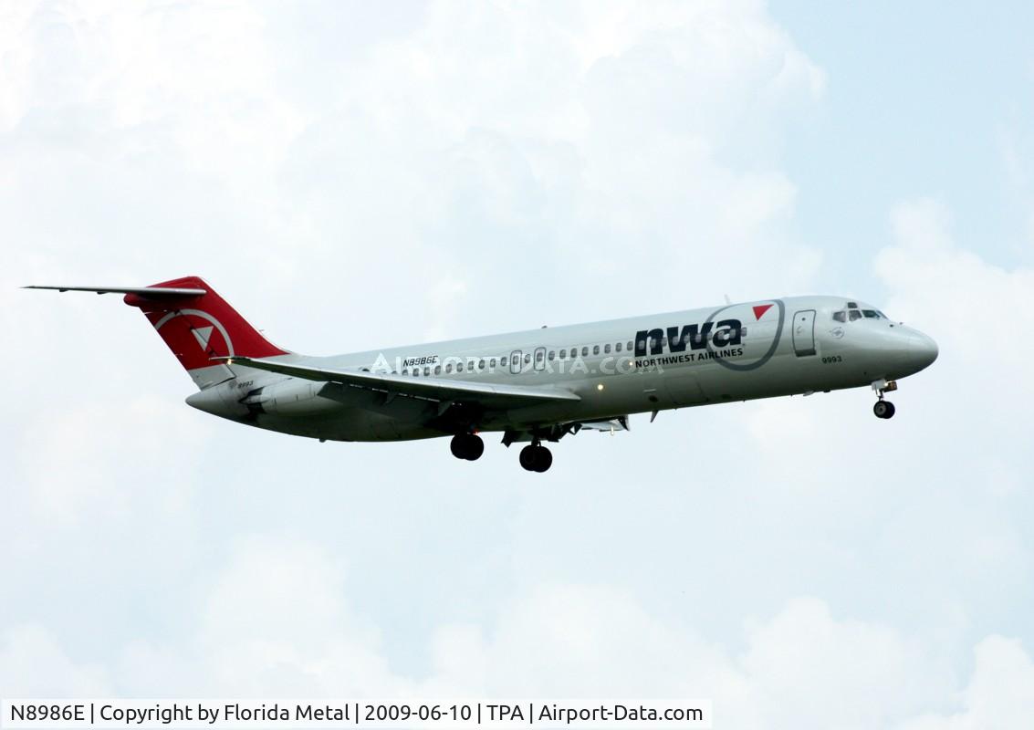N8986E, 1969 Douglas DC-9-31 C/N 47402, Northwest DC-9-31
