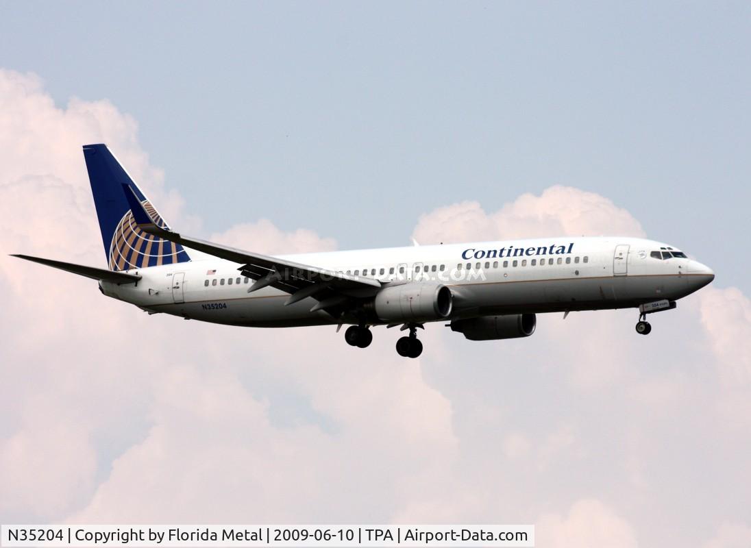 N35204, 2000 Boeing 737-824 C/N 30576, Continental 737-800