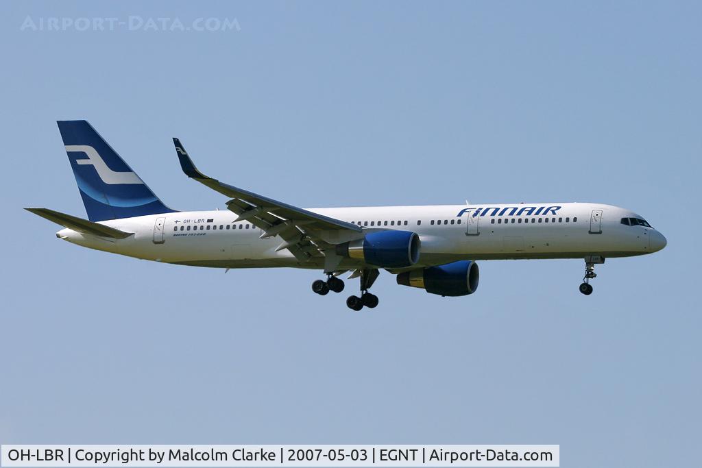 OH-LBR, 1997 Boeing 757-2Q8 C/N 28167, Boeing 757-2Q8 on approach to rwy 07 at Newcastle.