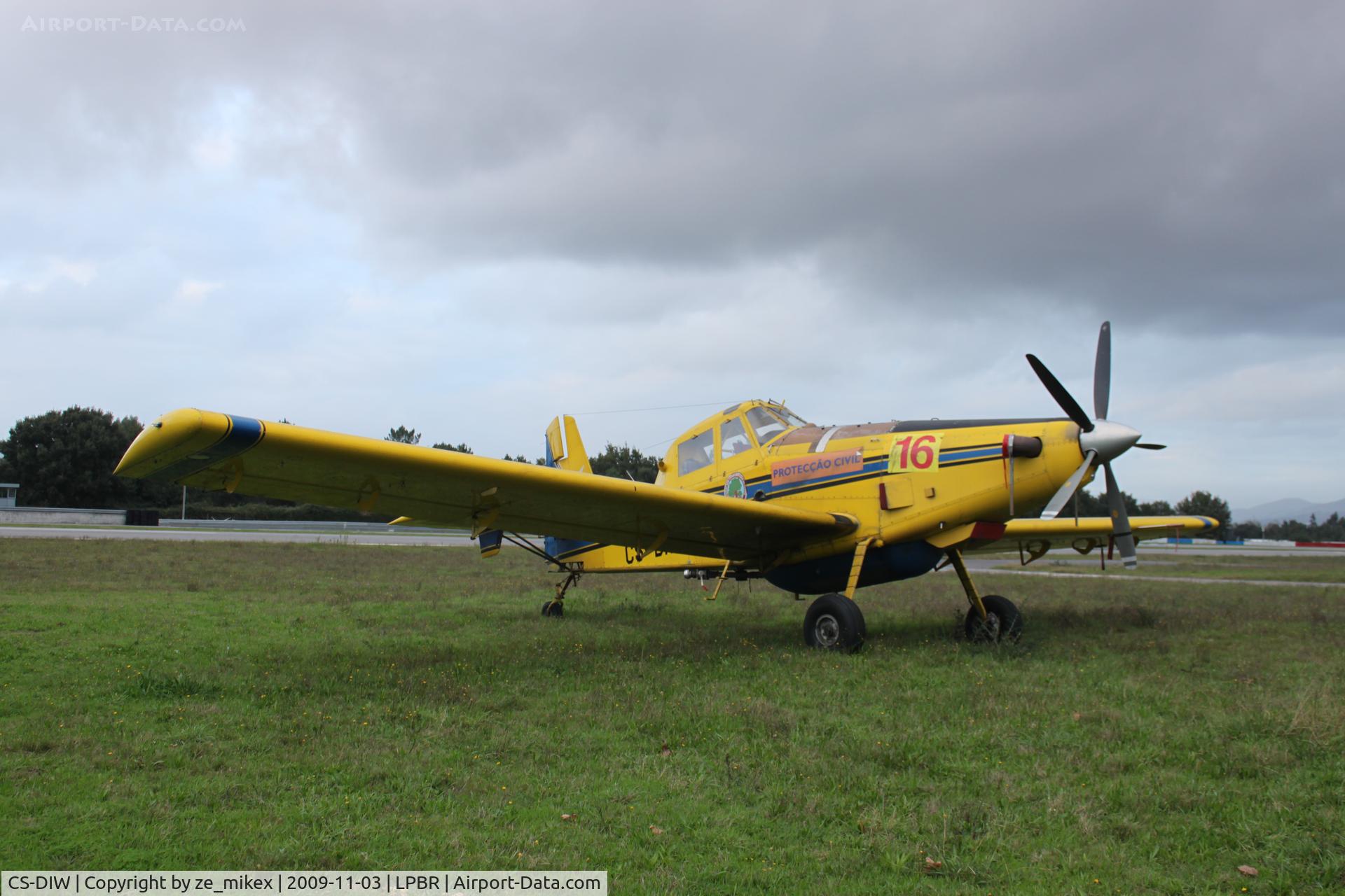 CS-DIW, 1997 Air Tractor AT-802A C/N 802-0046, aeronorte´s Airtractor 802 at Braga