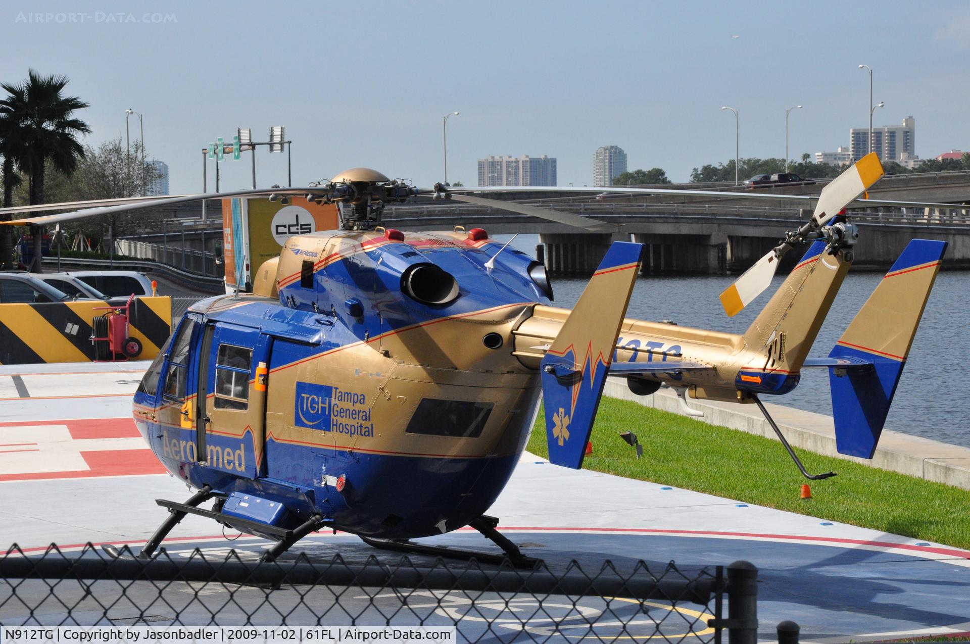 N912TG, 1988 Eurocopter-Kawasaki BK-117B-1 C/N 7174, N912TG from the back.