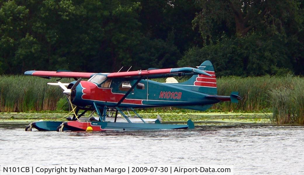 N101CB, De Havilland Canada DHC-2 Beaver Mk.1 (L20A) C/N 1398, Relaxing at the Oshkosh sea base