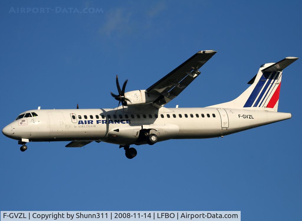 F-GVZL, 1998 ATR 72-212A C/N 553, Landing rwy 32L