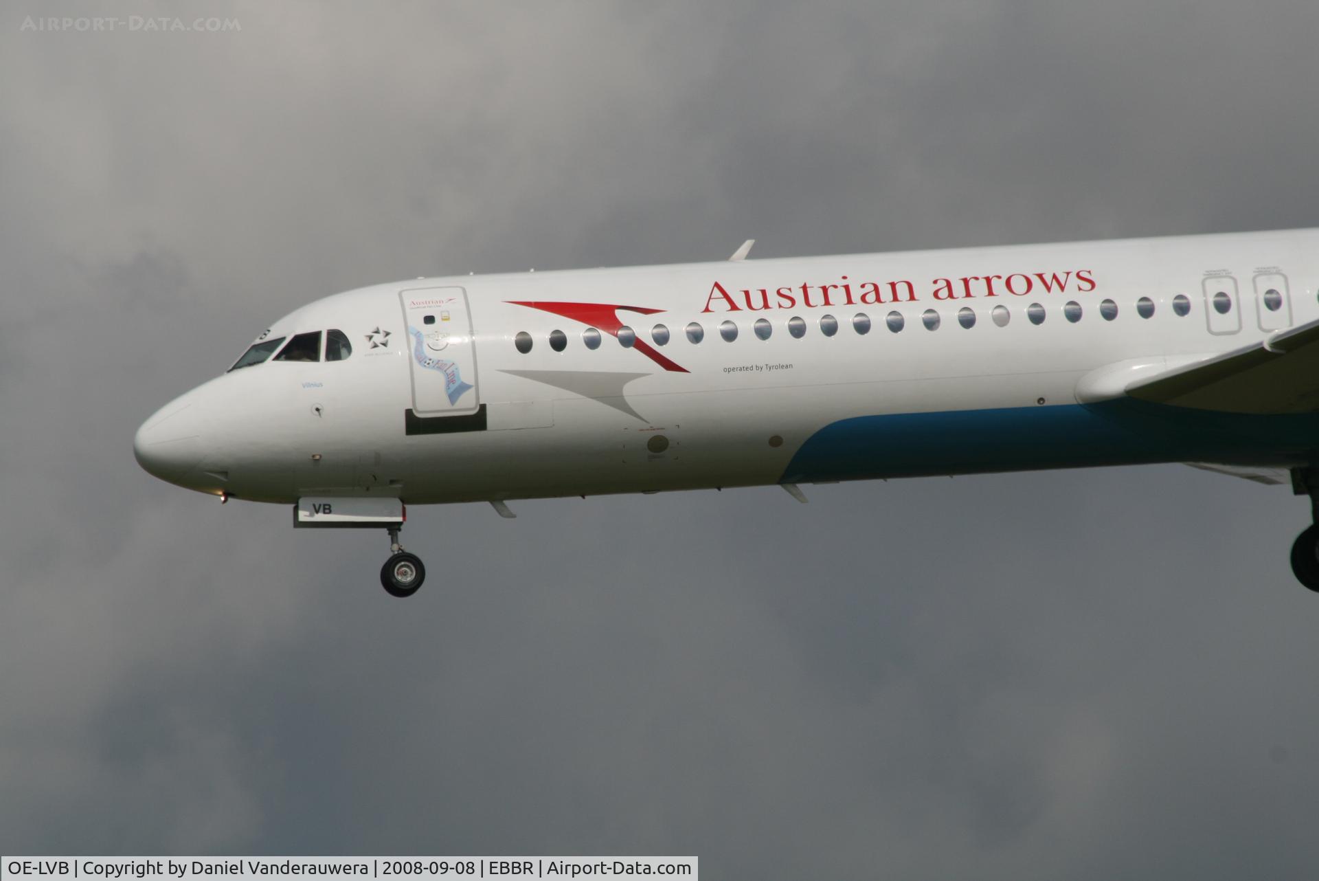 OE-LVB, 1994 Fokker 100 (F-28-0100) C/N 11502, arrival of flight OS367 to rwy 25L