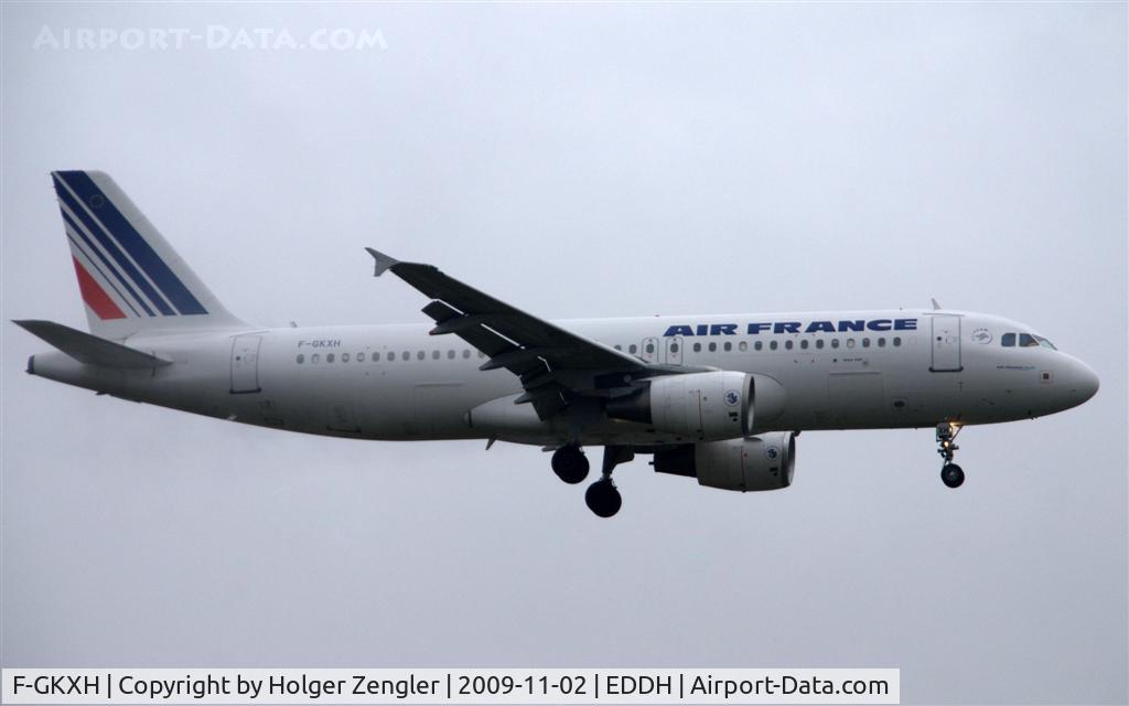 F-GKXH, 2002 Airbus A320-214 C/N 1924, Arrival from Paris CDG