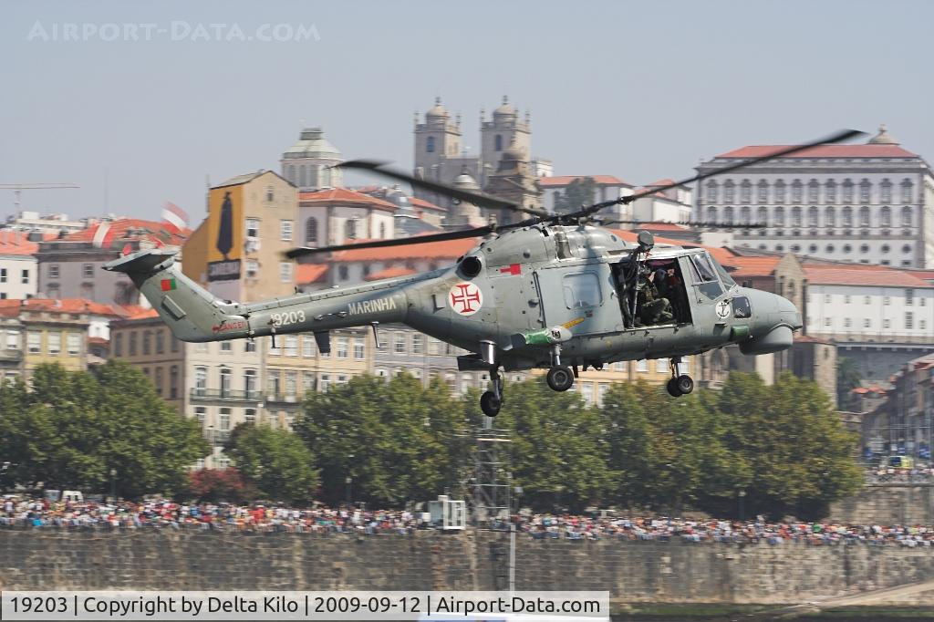 19203, 1993 Westland Super Lynx Mk.95 C/N 375, Red Bull Air Race Porto- Portugal Navy- Westland WG-13 Lynx Mk95