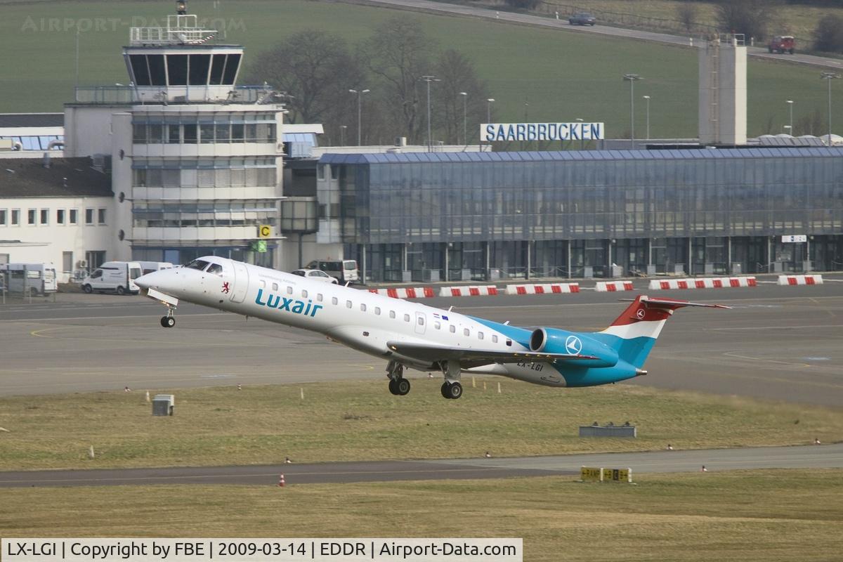 LX-LGI, 2000 Embraer EMB-145LU (ERJ-145LU) C/N 145369, Luxair ERJ-145 departing EDDR