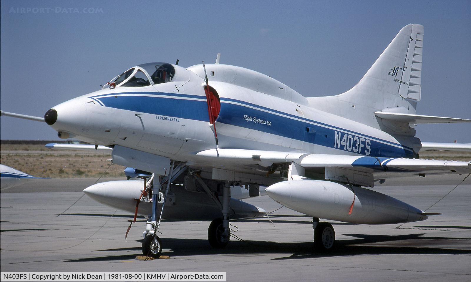 N403FS, Douglas A-4L Skyhawk C/N 12997, KMHV