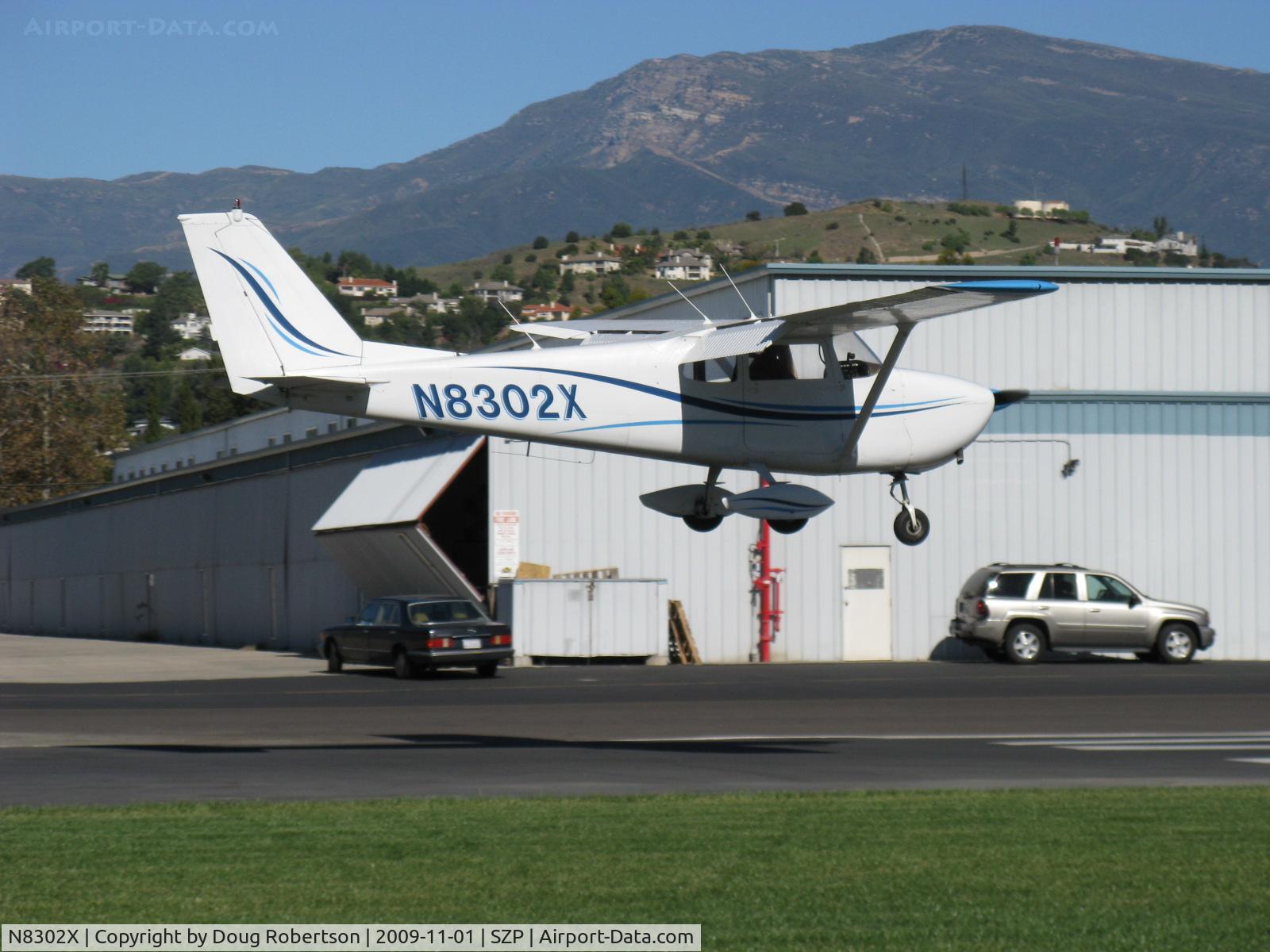 N8302X, 1961 Cessna 172C C/N 17248802, 1961 Cessna 172C, Continental O-300 145 Hp, flaps landing Rwy 04