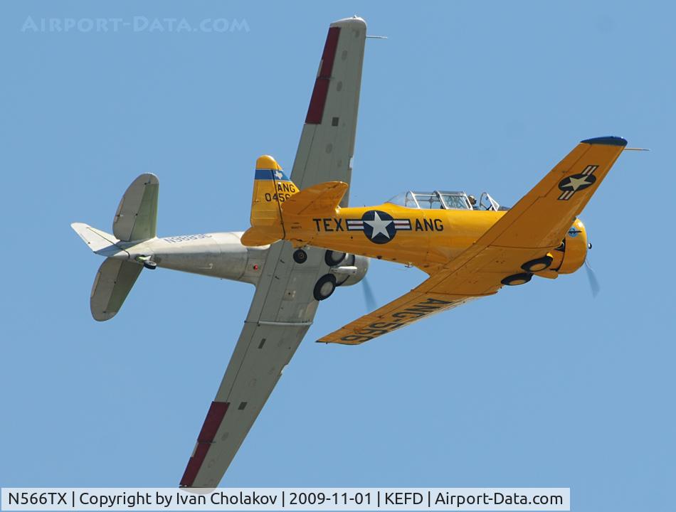 N566TX, North American SNJ-5 Texan C/N 85053, Wings over Houston 2009
