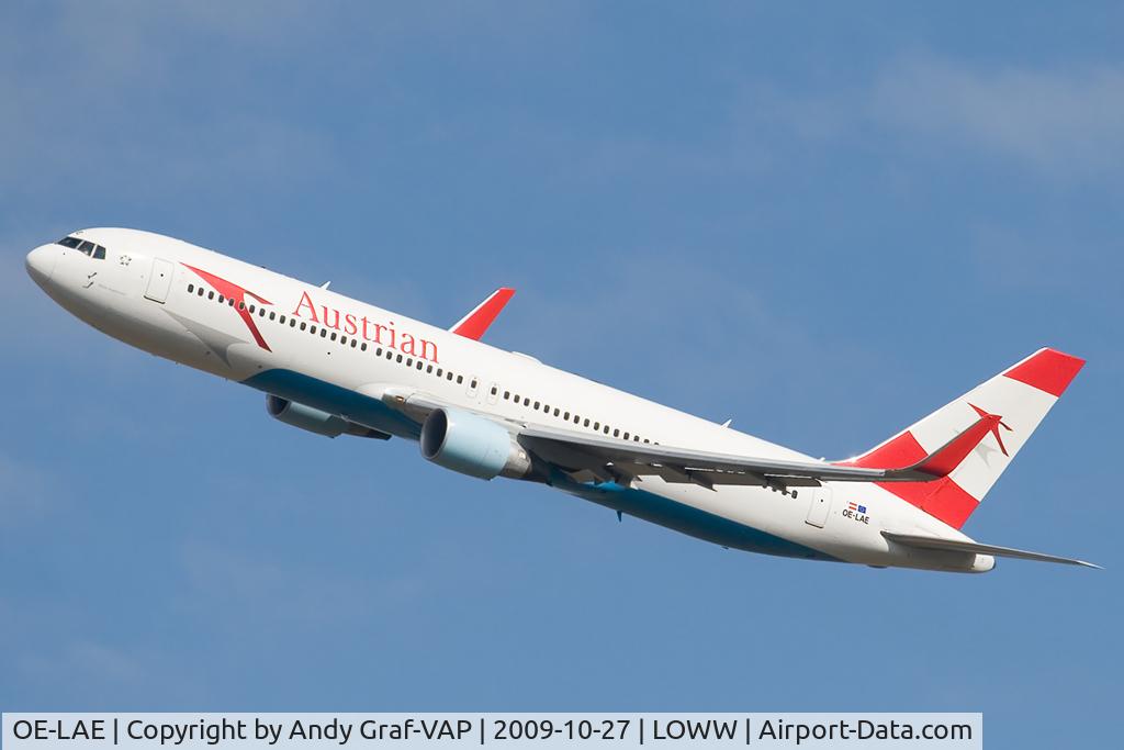 OE-LAE, 2000 Boeing 767-3Z9/ER C/N 30383, Austrian Airlines 767-300