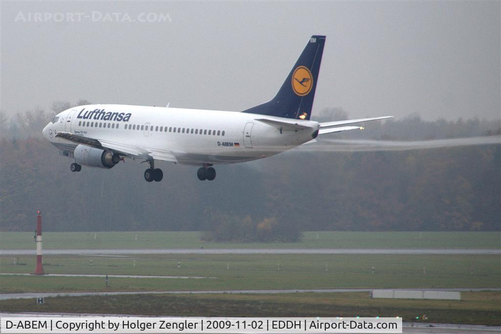 D-ABEM, 1991 Boeing 737-330 C/N 25416, A kind of airstream ballet