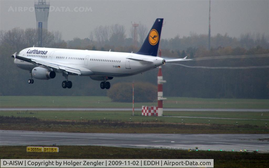D-AISW, 2009 Airbus A321-231 C/N 4087, Touch down on runway 32